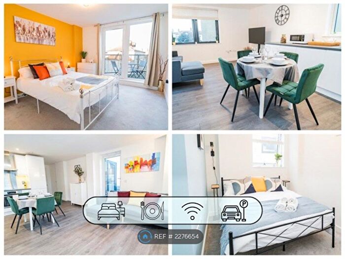 2 Bedroom Flat To Rent In Preece Apartments, London, SE10