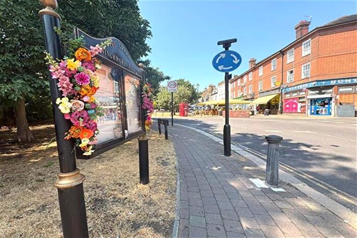 3 Bedroom Apartment To Rent In The Green, Station Road, Winchmore Hill, London, N21
