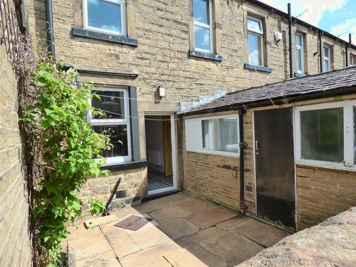3 Bedroom Terraced House To Rent In Thornton Street, Skipton, BD23