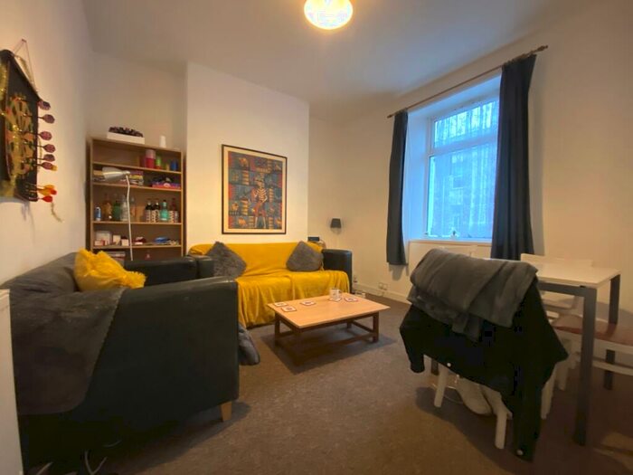 4 Bedroom Terraced House To Rent In Flora Street, Cathays, CF24