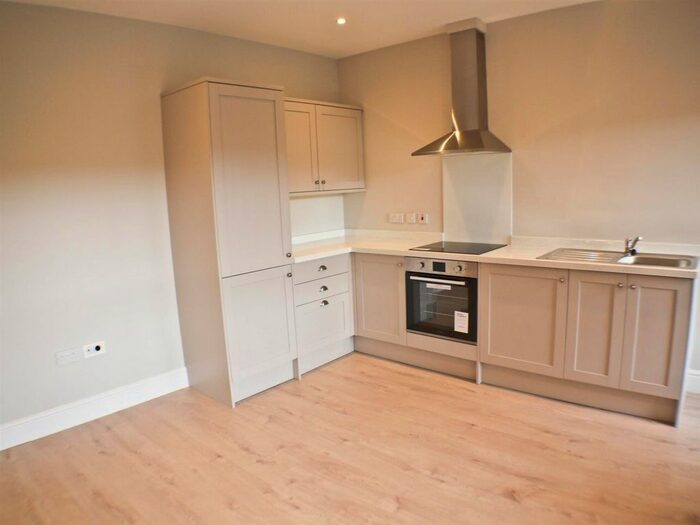 1 Bedroom Flat To Rent In Front Street, Prudhoe, Northumberland, NE42