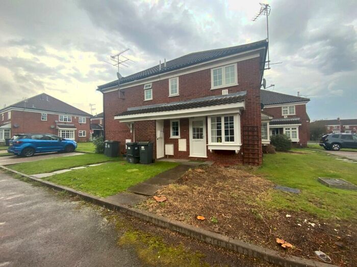 1 Bedroom Semi-Detached House To Rent In Milverton Green, Luton, Bedfordshire, LU3