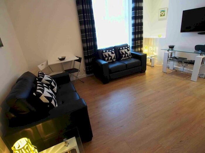 1 Bedroom Flat To Rent In Wallfield Place, Ground Left, AB25