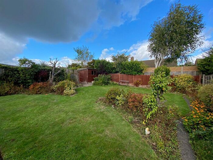 2 Bedroom Detached Bungalow For Sale In Beverley Way, Malvern, WR14