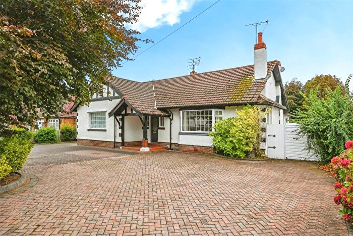 5 Bedroom Bungalow For Sale In Sunningdale Drive, Blundellsands, Merseyside, L23