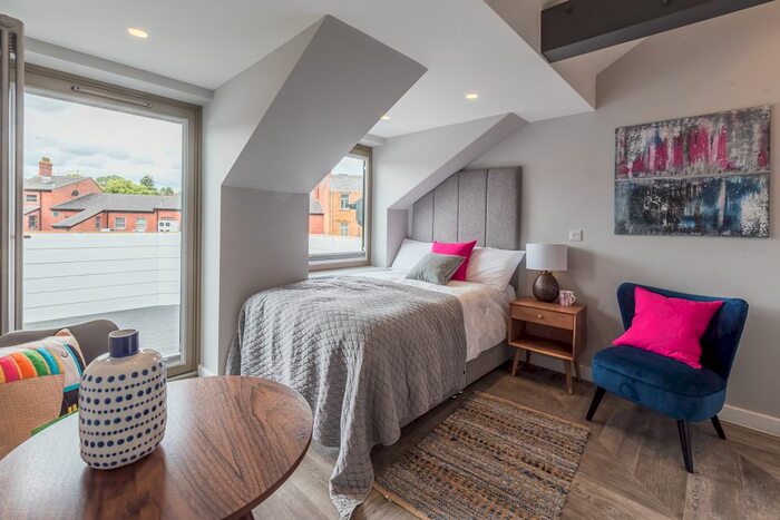 1 Bedroom Flat To Rent In Calthorpe Street, Banbury, OX16