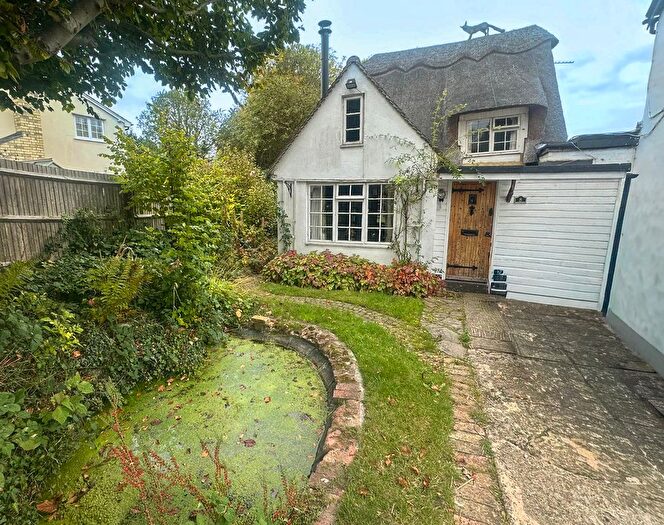 2 Bedroom Cottage To Rent In High Street, Orwell, SG8