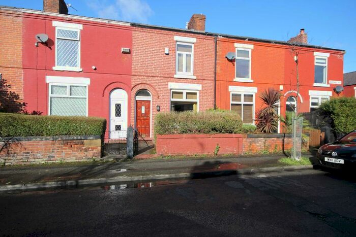 2 Bedroom Terraced House To Rent In Greenway Avenue, Levenshulme, M19