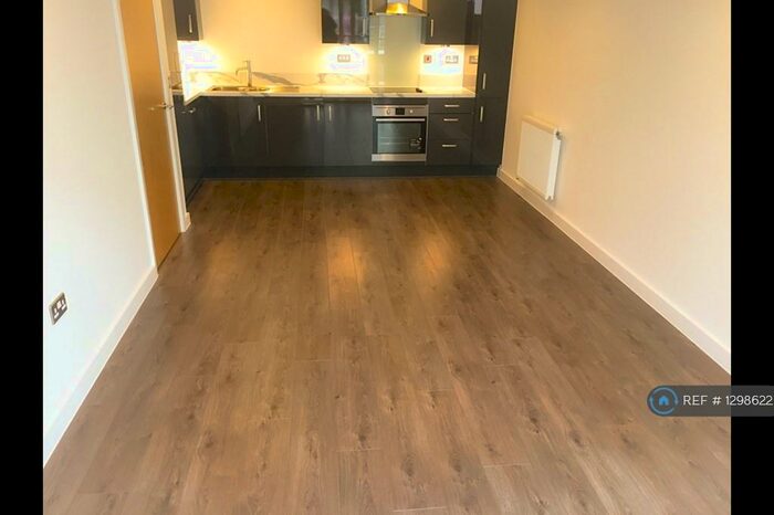 1 Bedroom Flat To Rent In Wideford Drive, Romford, RM7