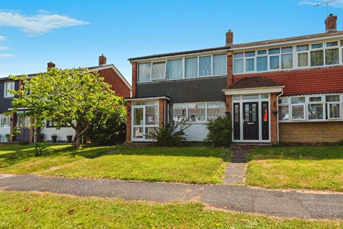 3 Bedroom End Of Terrace House For Sale In The Boltons, Waterlooville, PO7