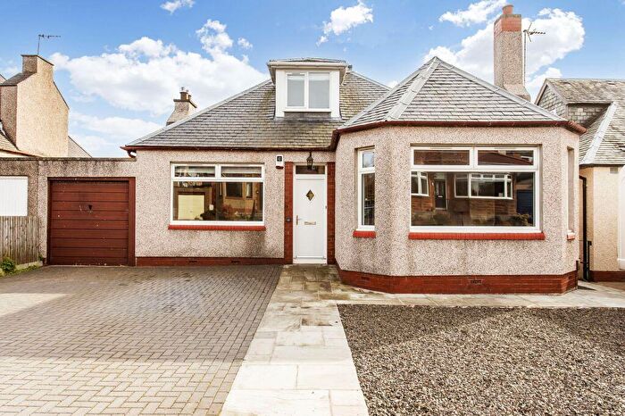 4 Bedroom Detached Bungalow For Sale In Craigmount Terrace, Corstorphine, Edinburgh, EH12