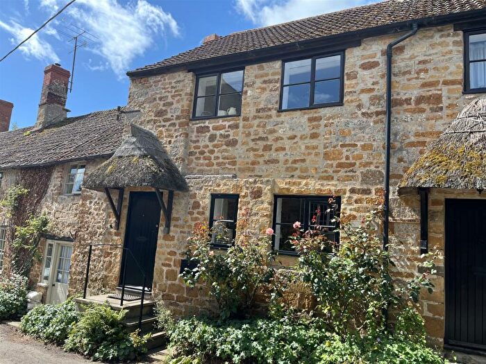 2 Bedroom House To Rent In Symondsbury, DT6