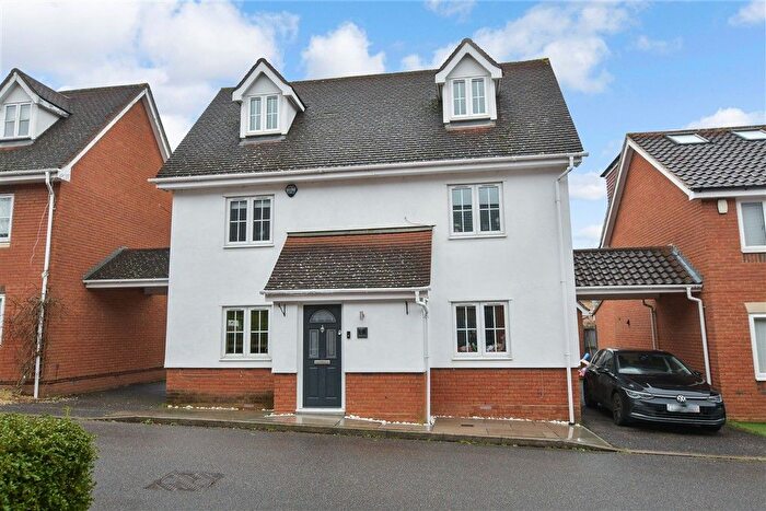 4 Bedroom Detached House For Sale In Hayden Road, Waltham Abbey, Essex, EN9