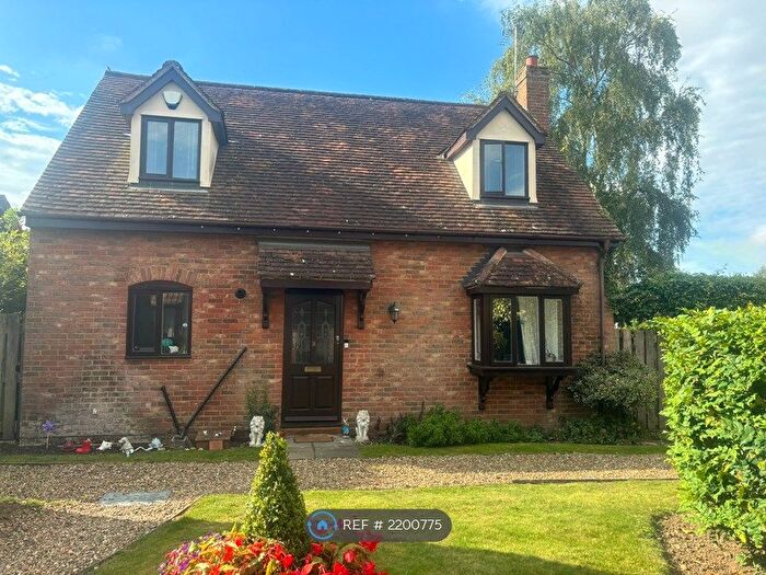 3 Bedroom Detached House To Rent In Standon Court, Standon, SG11