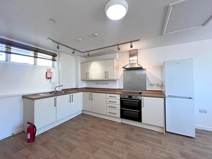 4 Bedroom Apartment To Rent In Armada Way, Plymouth, PL1