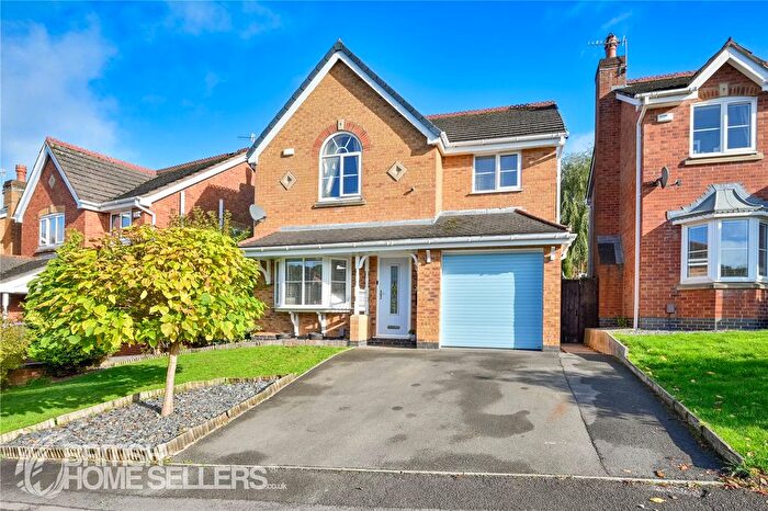 4 Bedroom Detached House For Sale In Highland Drive, Stoke-On-Trent, Staffordshire, ST3