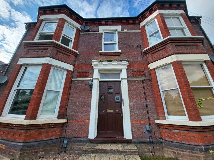 2 Bedroom Flat To Rent In West Street, Dunstable, LU6
