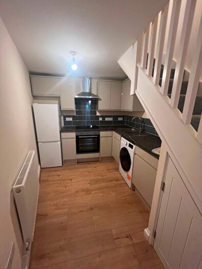 2 Bedroom Flat To Rent In Flat A, Wesley Place, BS8