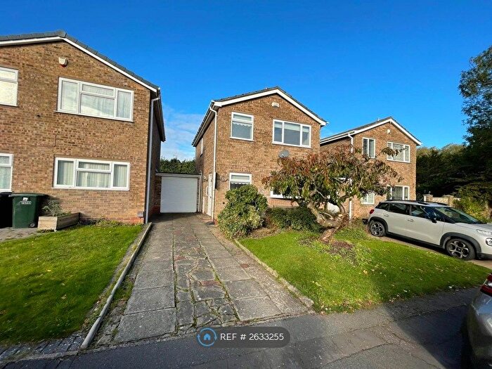 3 Bedroom Detached House To Rent In Stonebury Avenue, Coventry, CV5