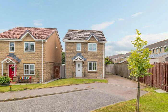 3 Bedroom Detached House For Sale In Cairn View, Belhelvie, Aberdeen, AB23