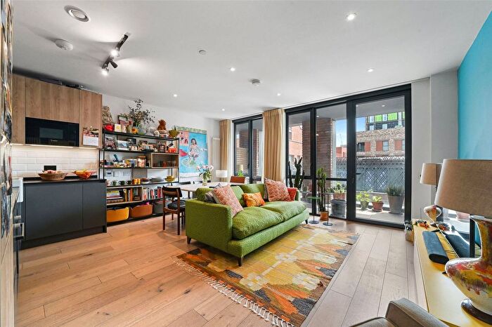 2 Bedroom Flat For Sale In Hatch Building, Berkshire Road, Hackney, London, E9