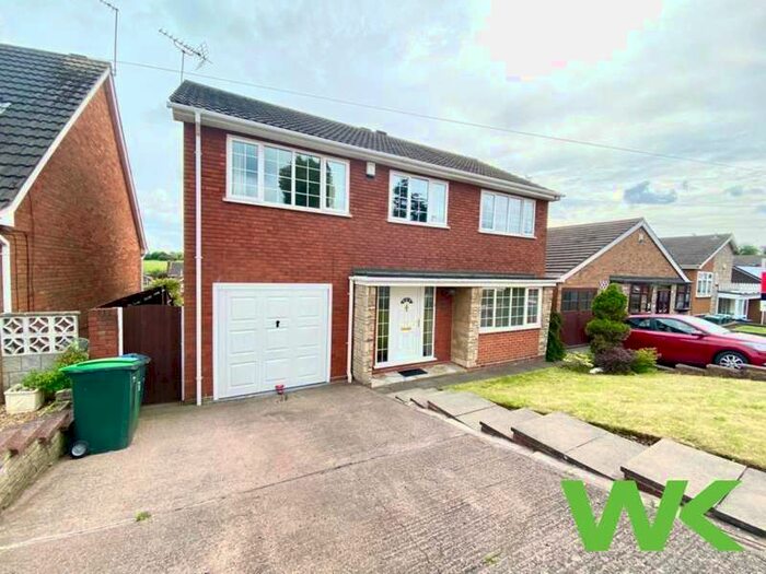 3 Bedroom Detached House For Sale In Bridle Grove, West Bromwich, B71