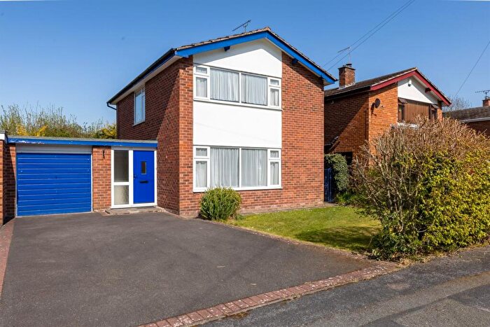 3 Bedroom Link Detached House For Sale In No Chain House With Potential In Broom Crescent, Tarvin, CH3