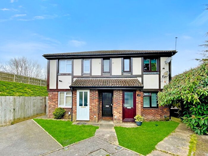 1 Bedroom Flat To Rent In Coverdale, Luton, LU4