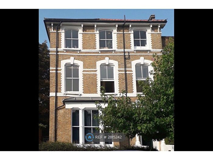 1 Bedroom Flat To Rent In Benthal Road, London, N16