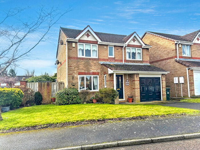 3 Bedroom Detached House For Sale In Conway Close, Ryton, Tyne And Wear, NE40