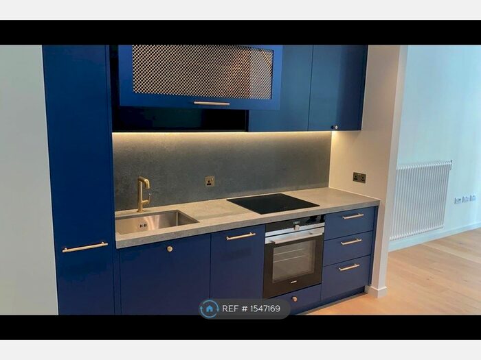 Studio To Rent In Serapis House, London, E14