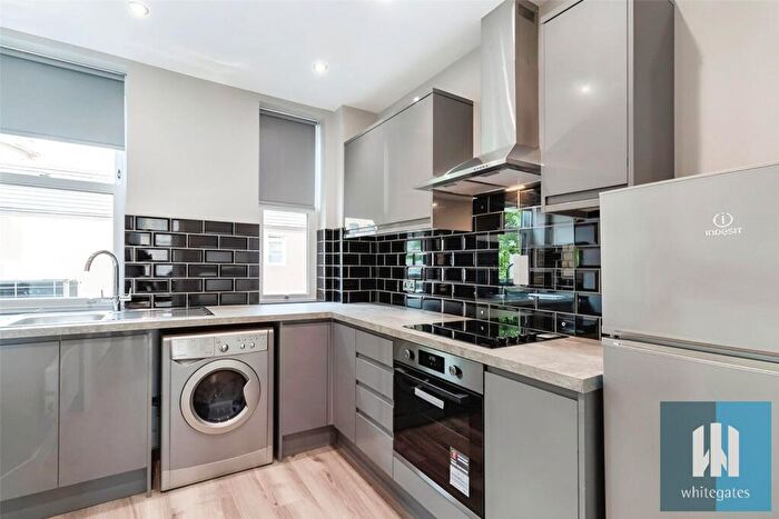 2 Bedroom Apartment To Rent In Fox Street, Huddersfield Town Centre, Huddersfield, HD1
