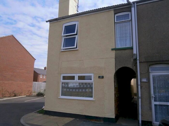 2 Bedroom Semi-Detached House To Rent In Crosbys Row, Sutton Bridge, Spalding, PE12