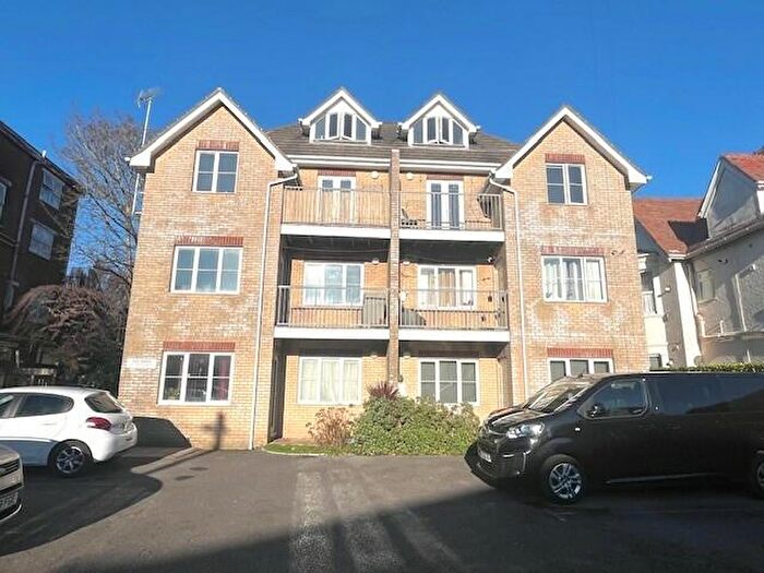 2 Bedroom Apartment To Rent In Florence Road, Boscombe, BH5