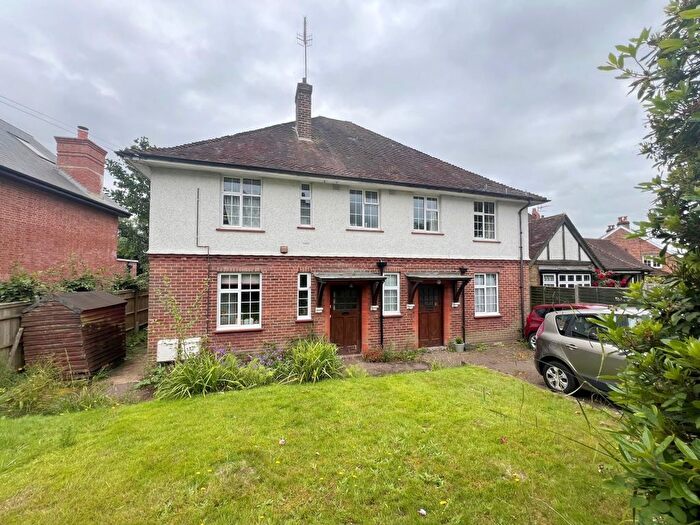 3 Bedroom Flat To Rent In Claremont Road, Tunbridge Wells, TN1