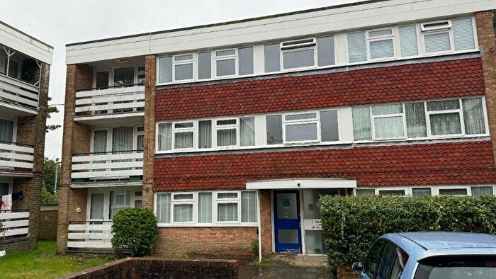 2 Bedroom Apartment To Rent In Barcombe Close, Eastbourne, East Sussex, BN20