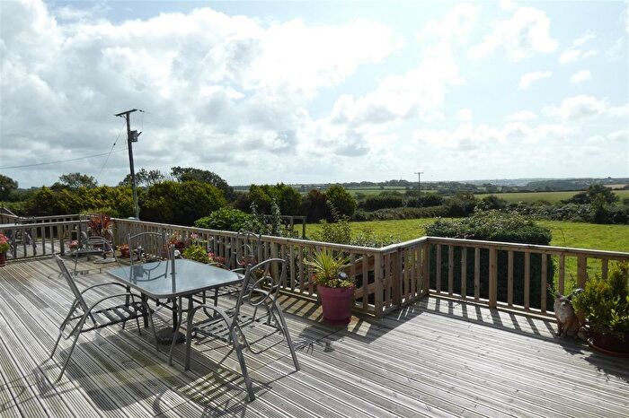 3 Bedroom Bungalow For Sale In Sunny View, Thurston Lane, Sardis, Milford Haven, SA73