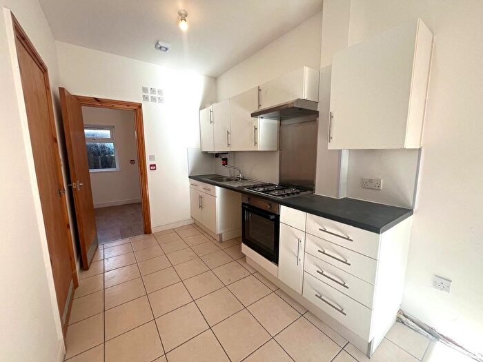 1 Bedroom Flat To Rent In Neville Street, Cardiff, CF11
