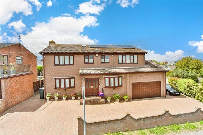 4 Bedroom Detached House For Sale In Seaside Avenue, Minster-On-Sea, Sheerness, Kent, ME12
