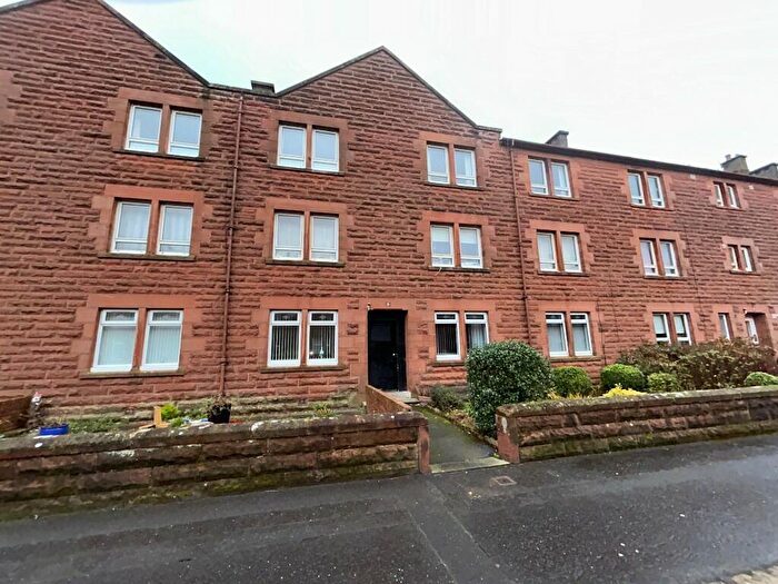 2 Bedroom Flat To Rent In Gillies Street, Troon, Ayrshire, KA10