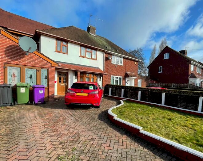 2 Bedroom Property To Rent In Lichfield Road, Wednesfield, Wolverhampton, WV11