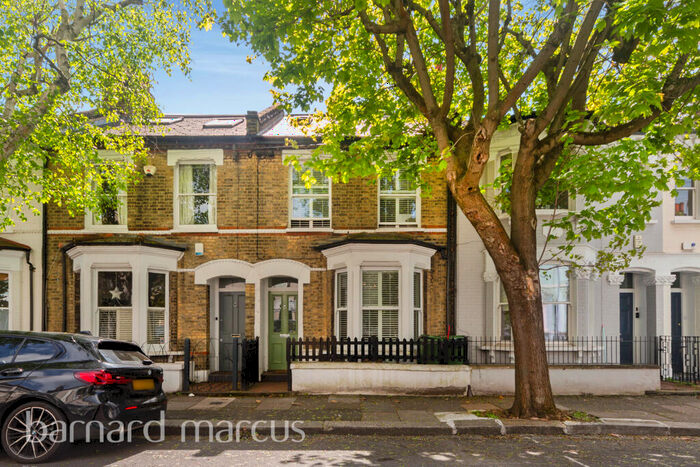 4 Bedroom Apartment To Rent In Khyber Road, London, SW11