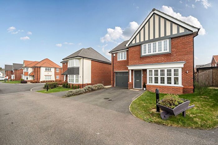 4 Bedroom Detached House For Sale In Norton Road, Worsley, M28