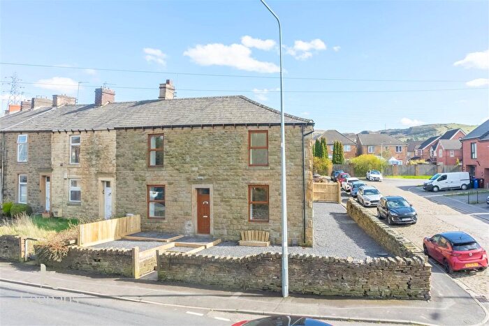 3 Bedroom End Terrace House For Sale In Prospect Terrace, Huncoat, Accrington, BB5