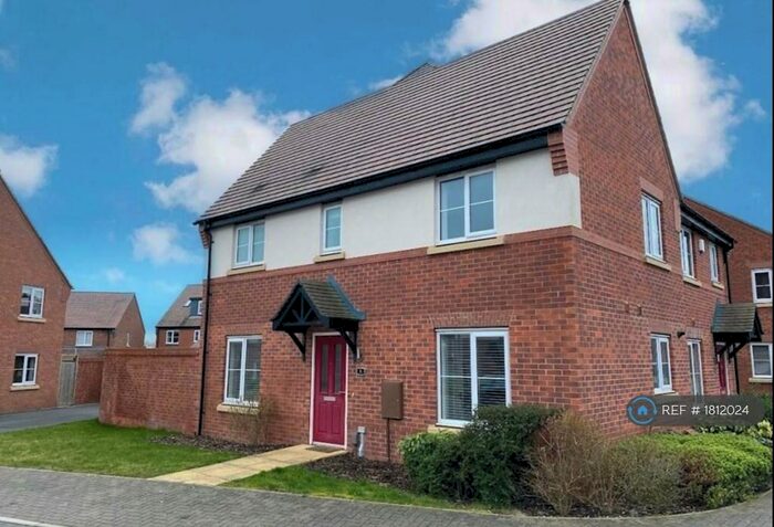 3 Bedroom Semi-Detached House To Rent In Ford Drive, Littleover, Derby, DE23