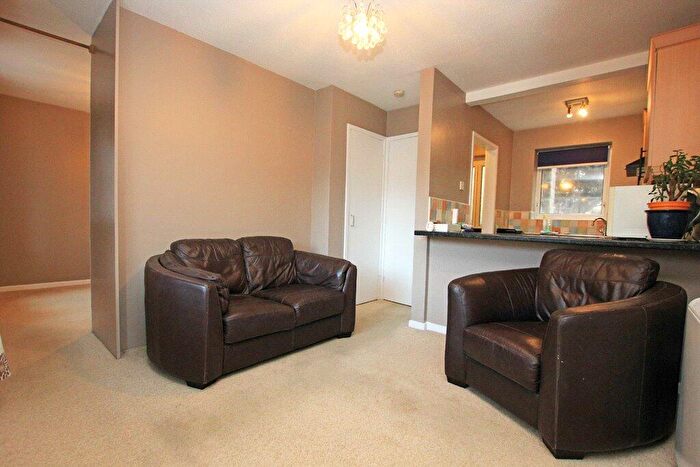 1 Bedroom Apartment For Sale In Alexandra Court, Skipton, BD23