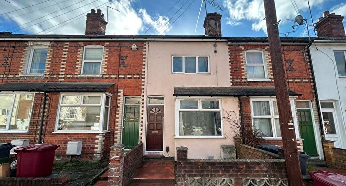 2 Bedroom Terraced House To Rent In Mason Street, Reading, Berkshire, RG1
