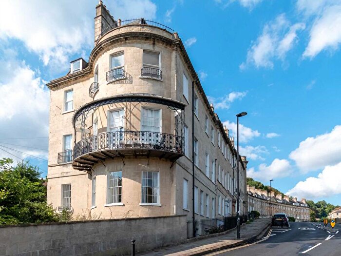 2 Bedroom Apartment To Rent In Camden Crescent, Bath, BA1