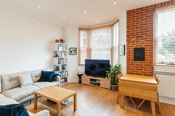2 Bedroom Flat For Sale In St Peters Street, Angel, N1 - Photo 10