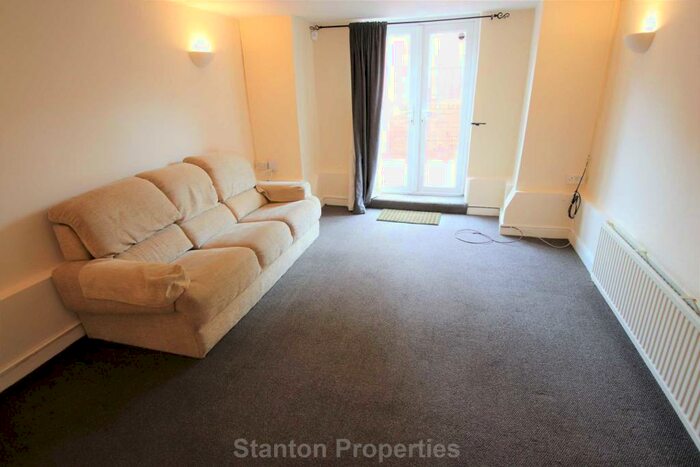 1 Bedroom Apartment To Rent In Egerton Road, Fallowfield, M14